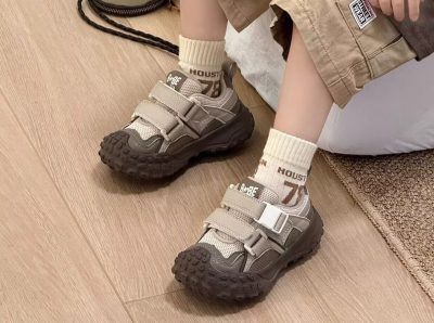 kids’ shoes kids’ shoes